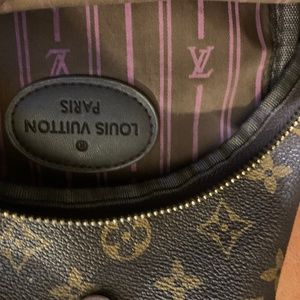 Hand bag